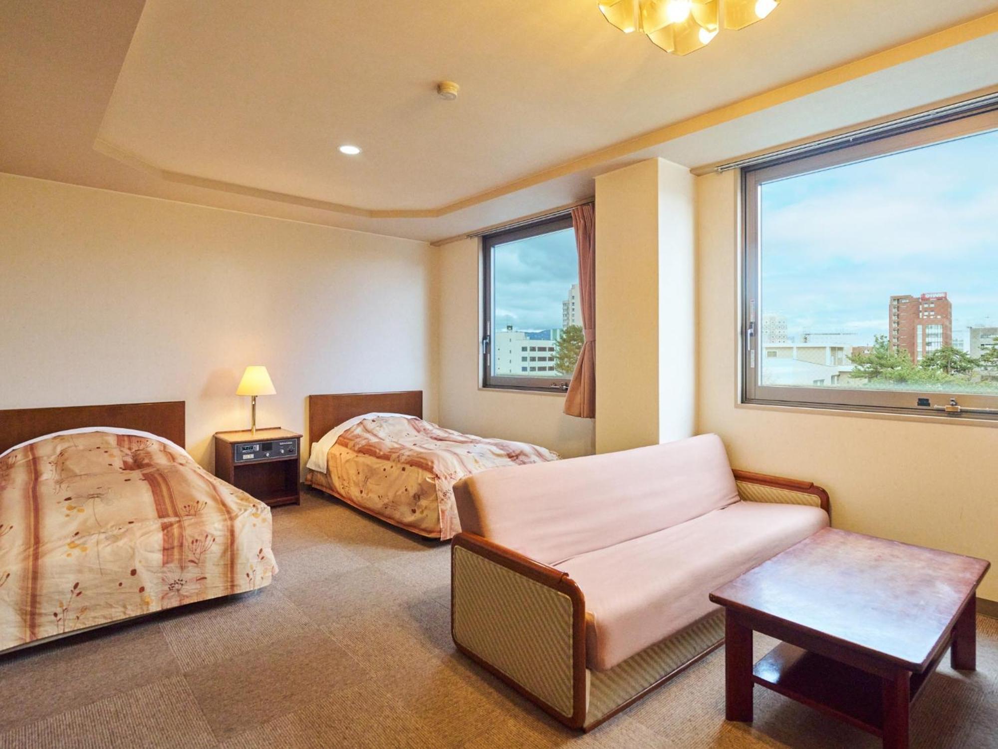 Hotel Fukui Castle - Vacation Stay 58712V Bagian luar foto